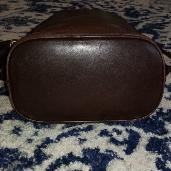 Coach crossbody bucket bag - Picture 3 of 7